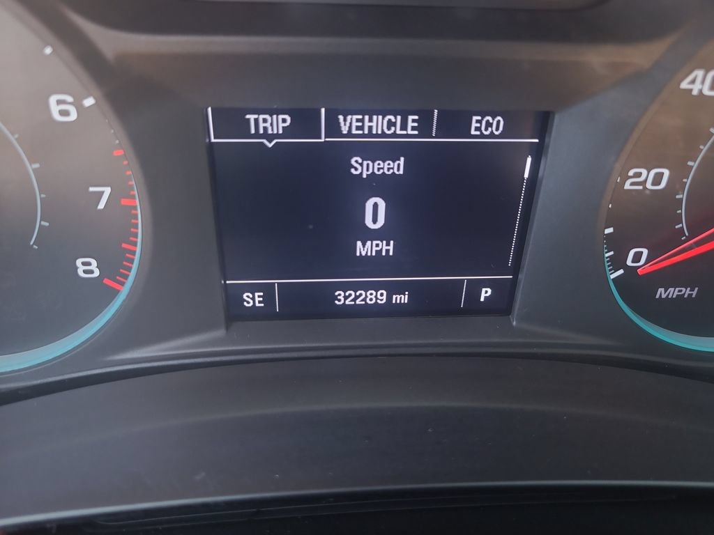Used 2025 Chevrolet Malibu RS FWD image 28