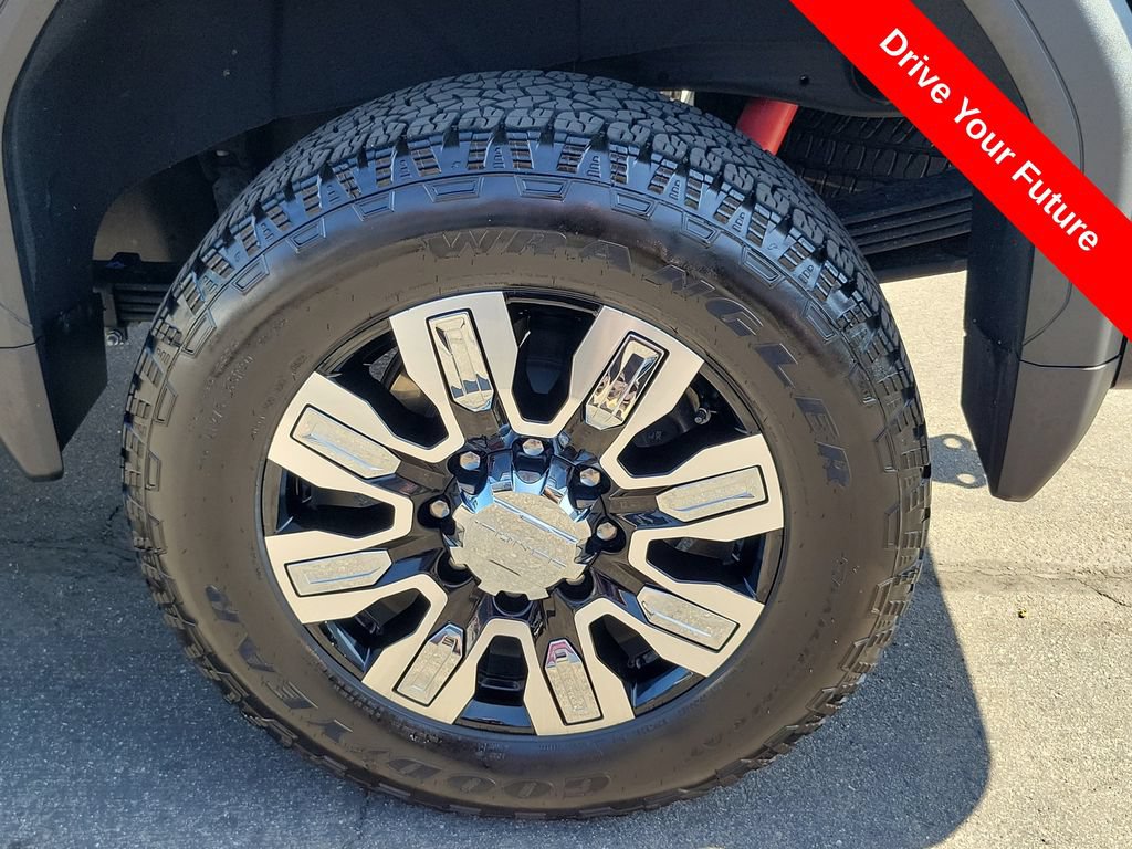 Used 2025 GMC Sierra 2500 Denali w/ Technology Package AWD/4WD image 33