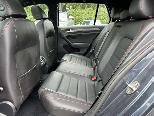 Used 2019 Volkswagen GTI SE FWD image 17