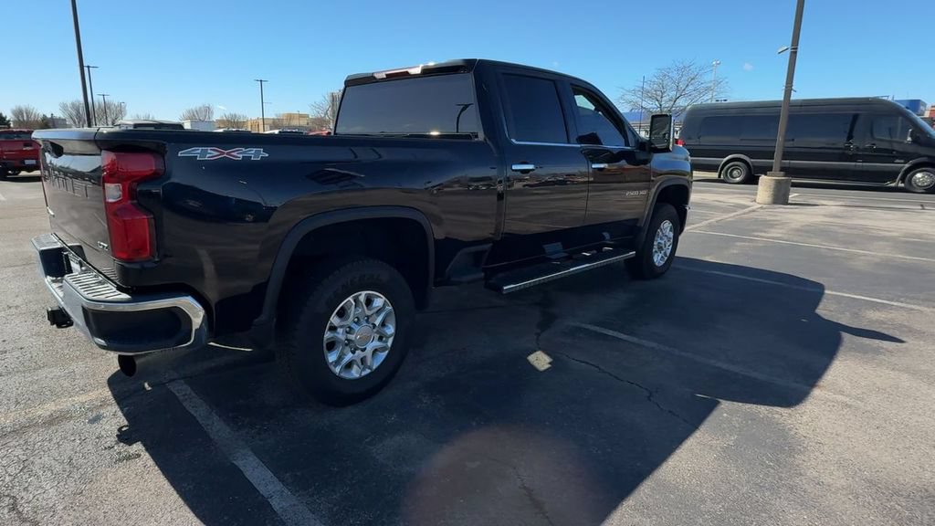 Used 2024 Chevrolet Silverado 2500 LTZ AWD/4WD image 8