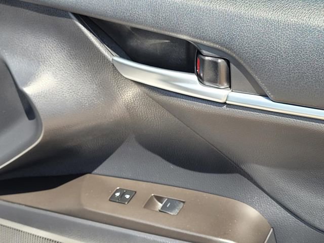 Used 2024 Toyota Camry XSE FWD image 12