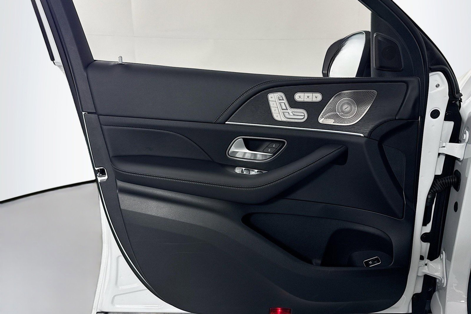 New 2025 Mercedes-Benz GLE 53 AMG 4MATIC Coupe image 20