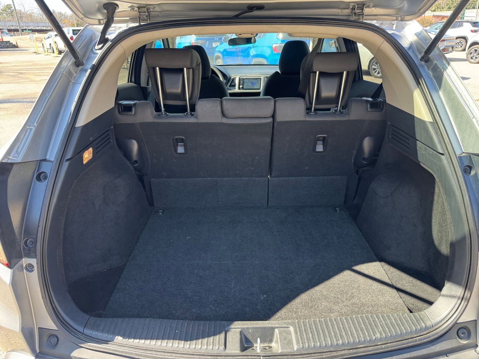 Used 2022 Honda HR-V EX image 28