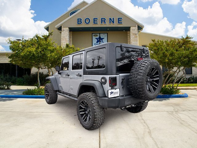 Used 2016 Jeep Wrangler Unlimited Sport w/ Max Tow Package image 3
