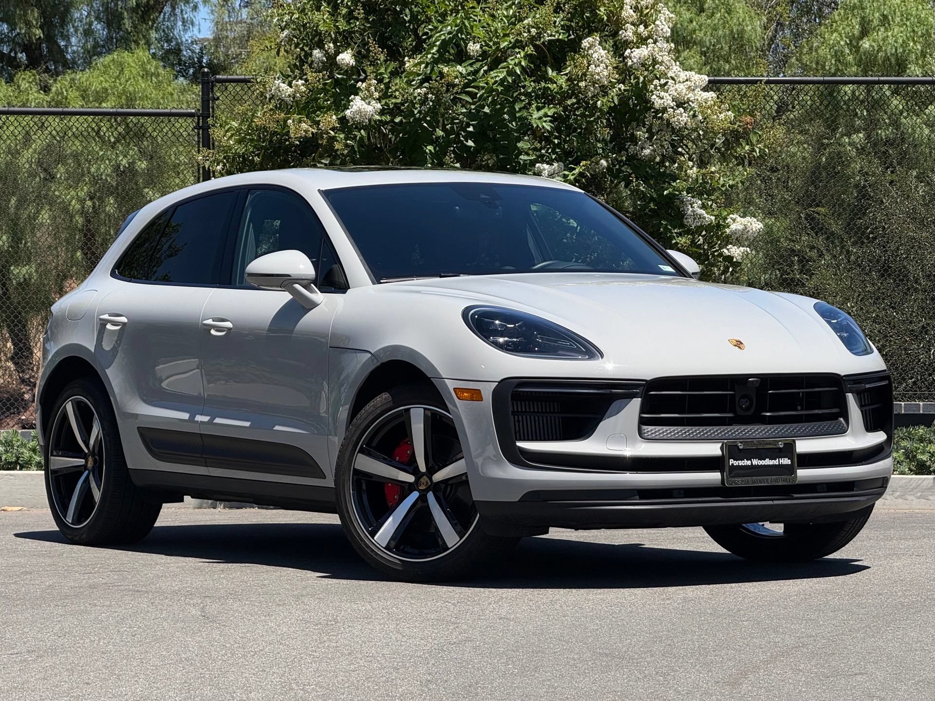 Used 2026 Porsche Macan S AWD/4WD image 9