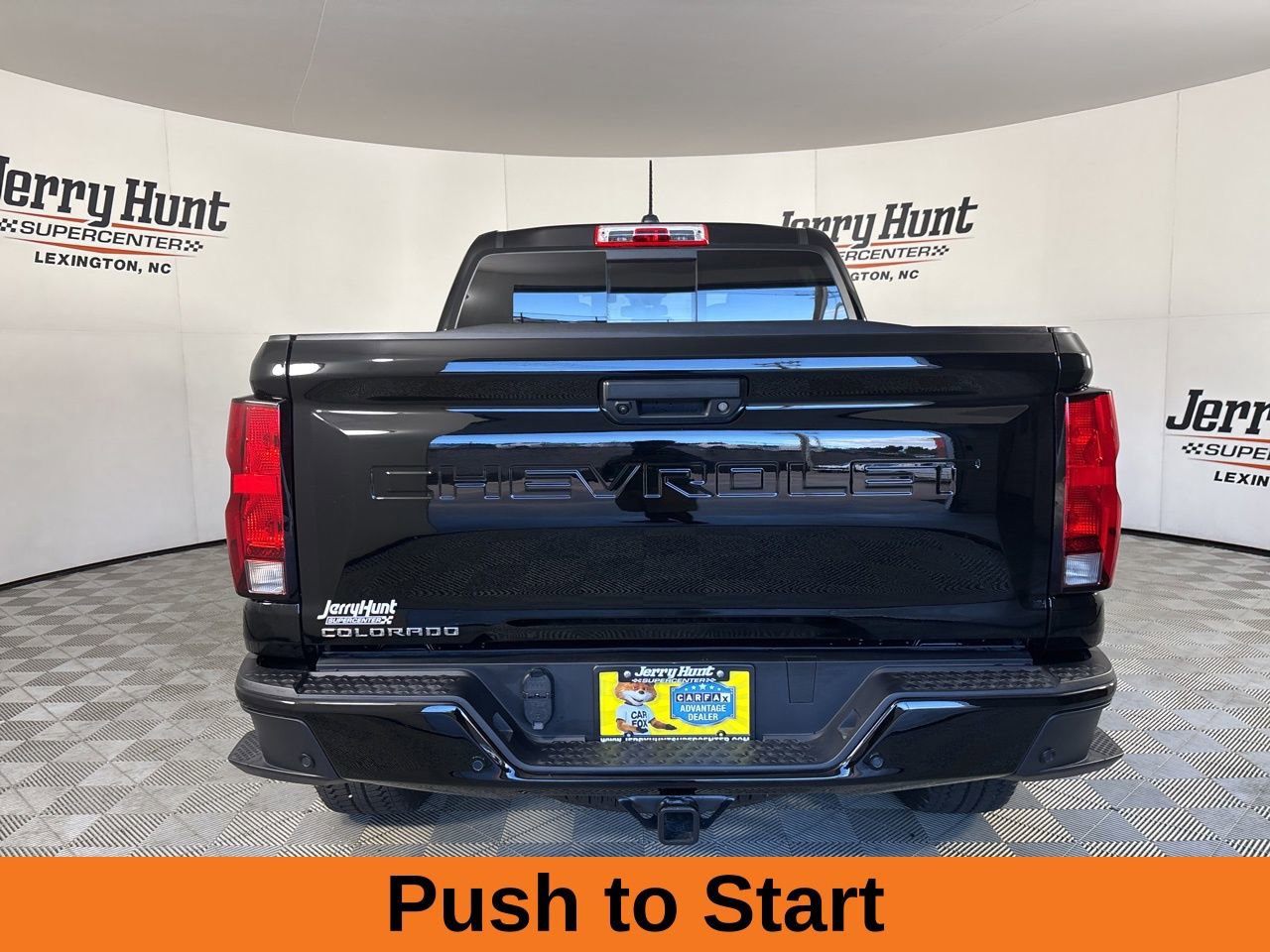 Used 2024 Chevrolet Colorado Trail Boss w/ Technology Package image 6