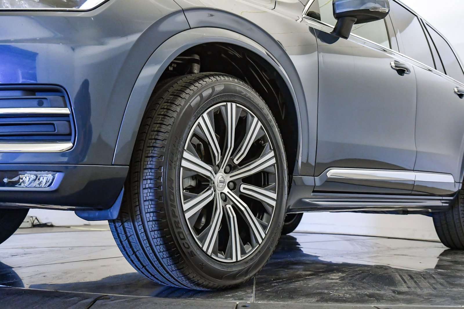 Certified 2022 Volvo XC90 T6 Inscription image 10