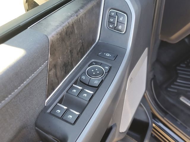Used 2024 Ford F250 Lariat w/ Lariat Ultimate Package image 18