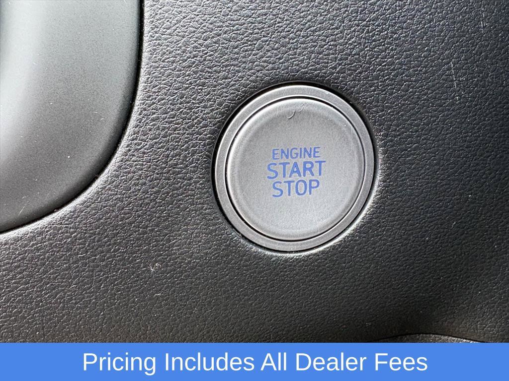 Used 2024 Hyundai Santa Cruz Limited AWD/4WD image 15