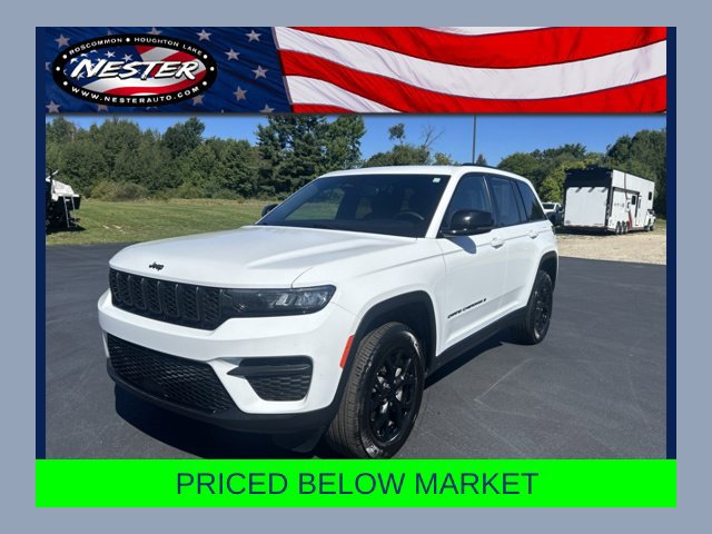 Used 2024 Jeep Grand Cherokee Altitude
