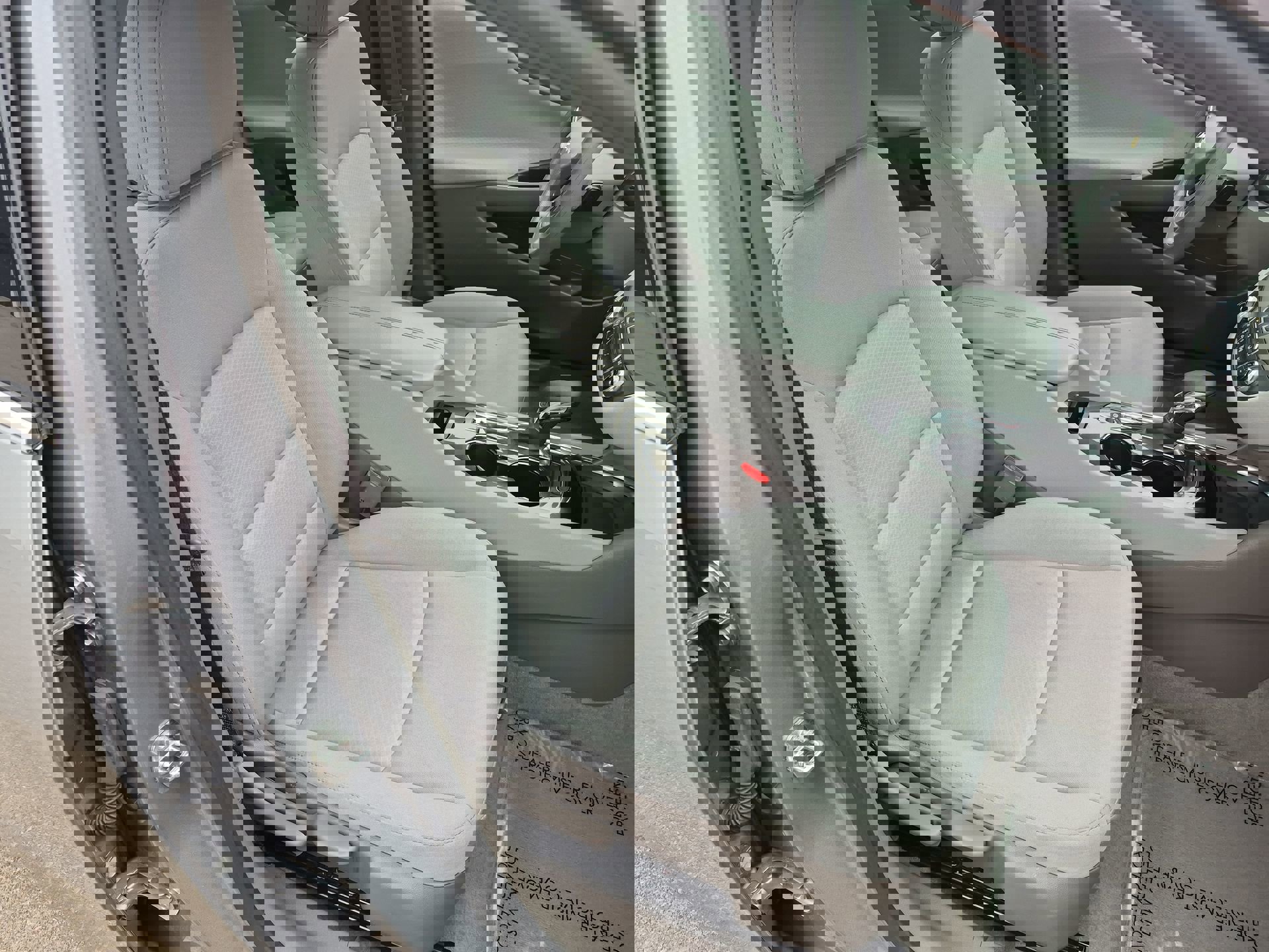 Used 2023 Chevrolet Malibu LT image 28