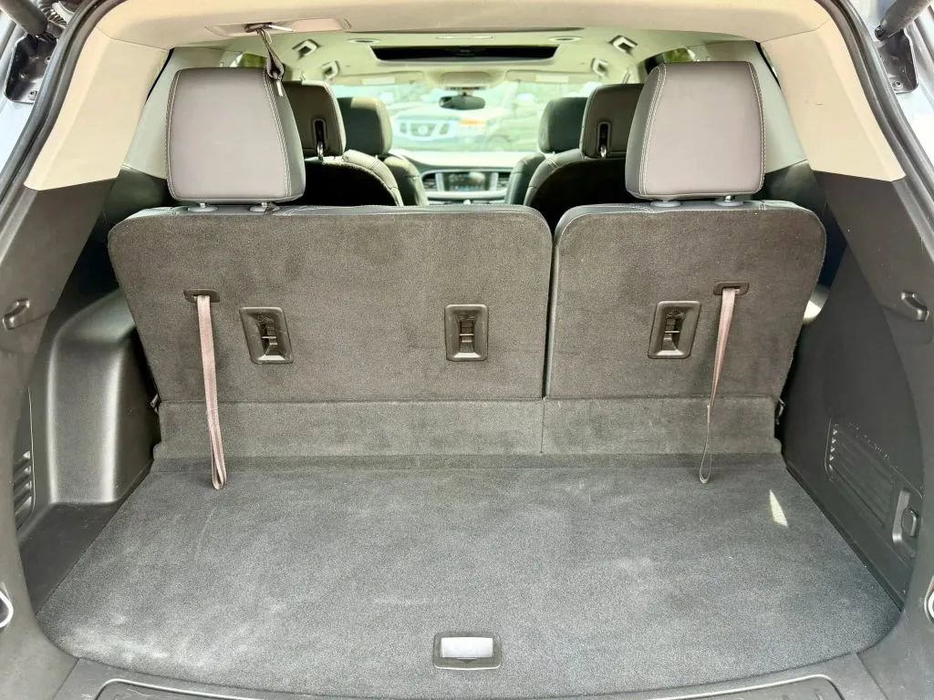 Used 2018 Buick Enclave Essence AWD/4WD image 15