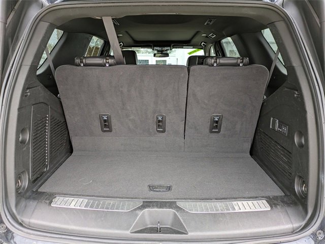 Used 2024 GMC Yukon Denali image 13