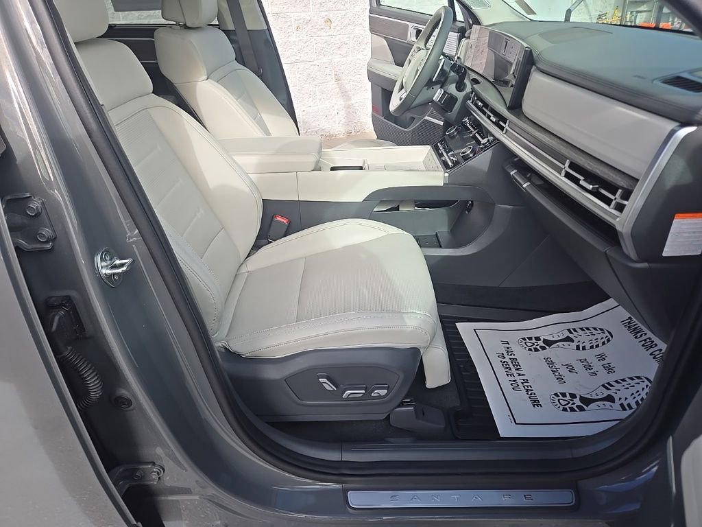 Used 2025 Hyundai Santa Fe Calligraphy image 37