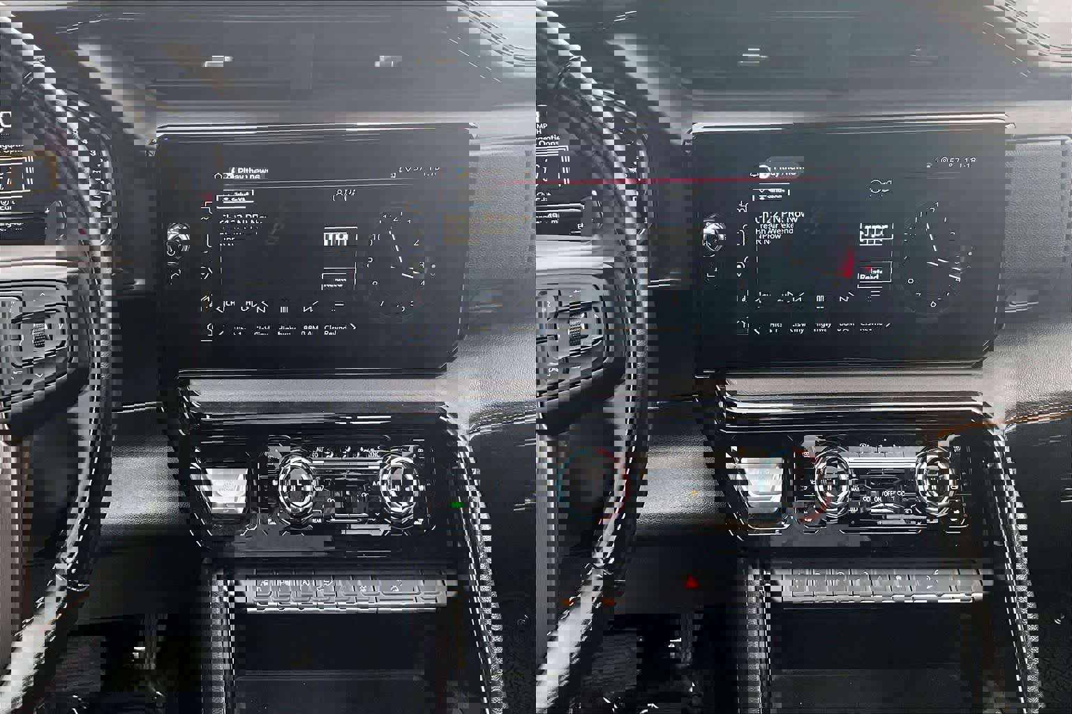 Used 2025 GMC Sierra 1500 AT4 w/ Technology Package image 16