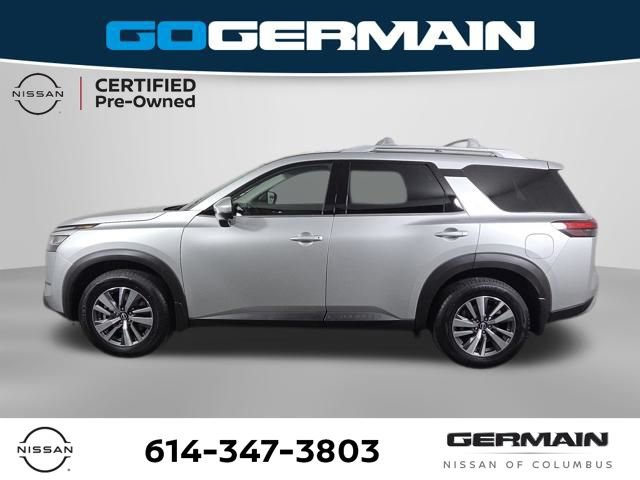 Certified 2024 Nissan Pathfinder SL w/ Black Appearance Package AWD/4WD image 11