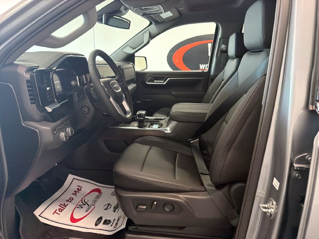 New 2026 GMC Sierra 1500 SLT w/ SLT Premium Package AWD/4WD image 9