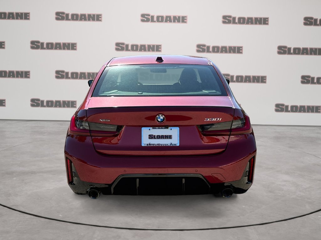 New 2026 BMW 330i xDrive Sedan w/ M Sport Package AWD/4WD image 4