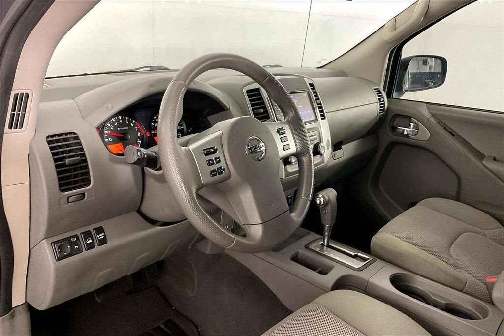 Used 2019 Nissan Frontier SV AWD/4WD image 15