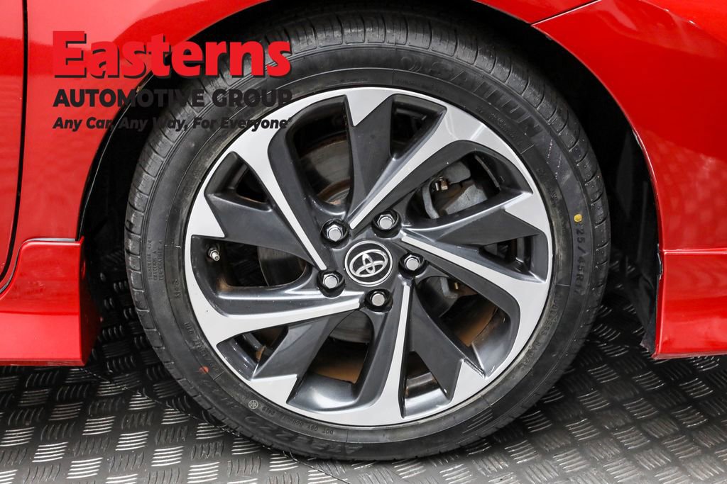 Used 2018 Toyota Corolla iM w/ Carpet Mat Package (TMS) image 29