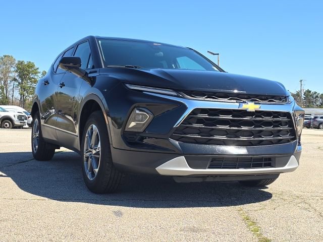 Used 2024 Chevrolet Blazer LT image 7