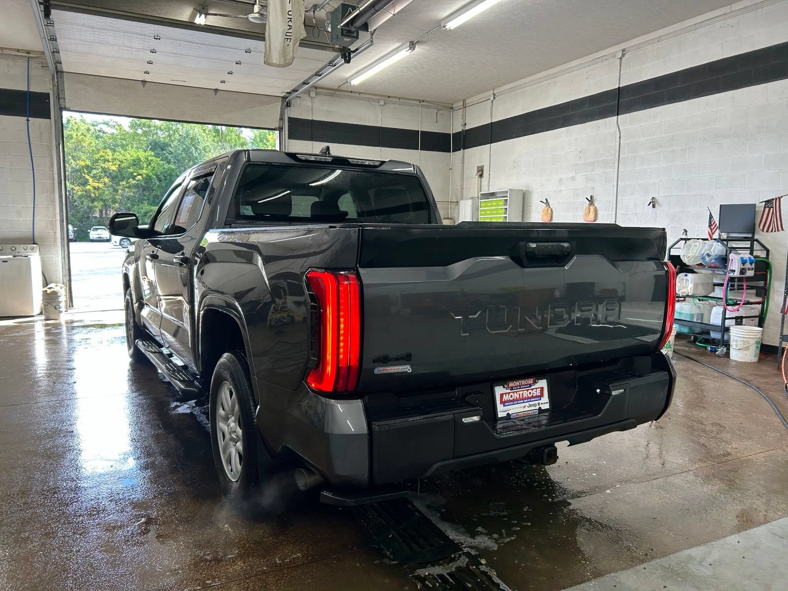 Used 2024 Toyota Tundra SR w/ SR Tow Package AWD/4WD image 4