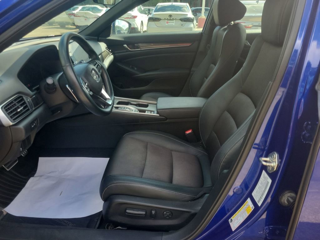 Used 2019 Honda Accord Sport image 16