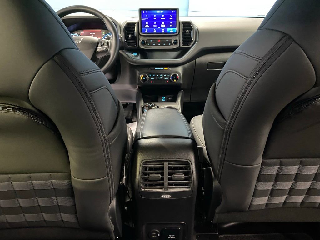 Used 2022 Ford Bronco Sport Badlands image 38