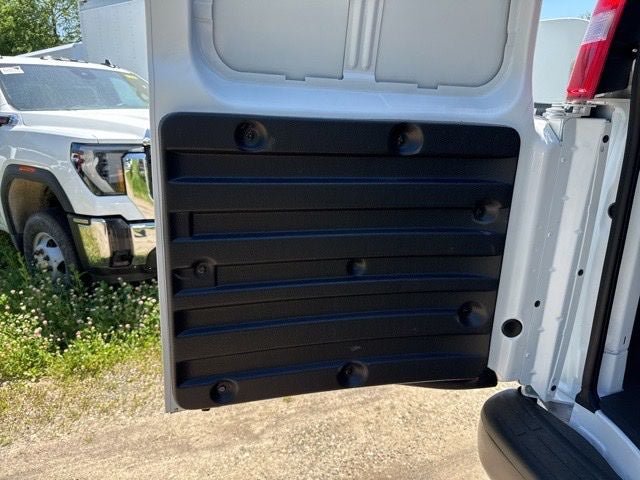 New 2026 GMC Savana 2500 w/ Driver Convenience Package RWD image 18