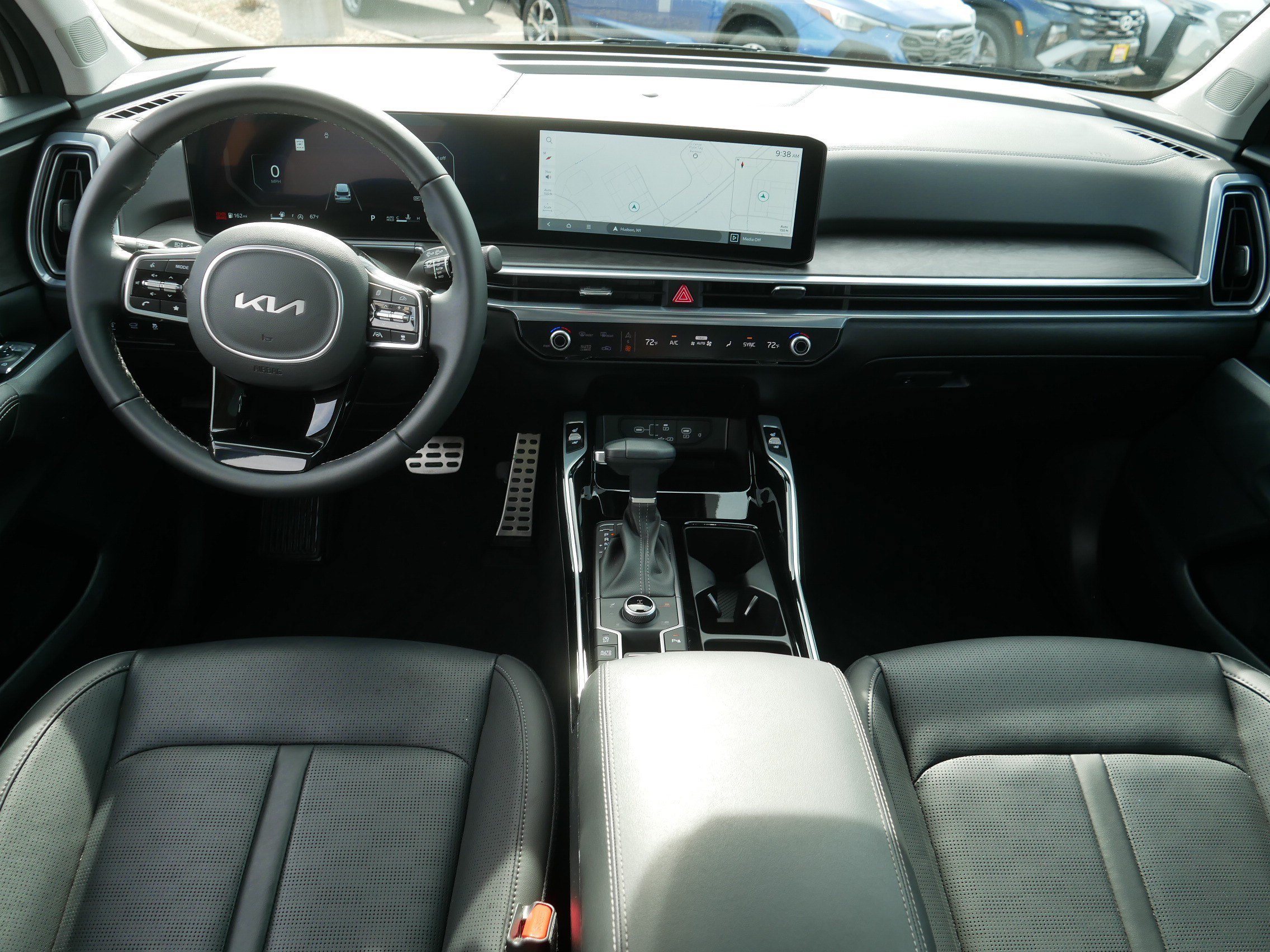 Used 2025 Kia Sorento SX AWD/4WD image 10