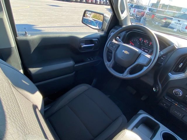 Used 2024 Chevrolet Silverado 1500 Custom image 24