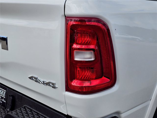 New 2026 RAM 1500 Laramie AWD/4WD image 22