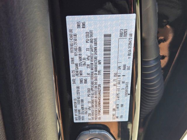 Used 2025 Ford Escape ST-Line FWD image 32