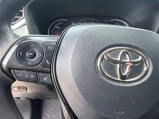 Used 2023 Toyota RAV4 LE AWD/4WD image 17