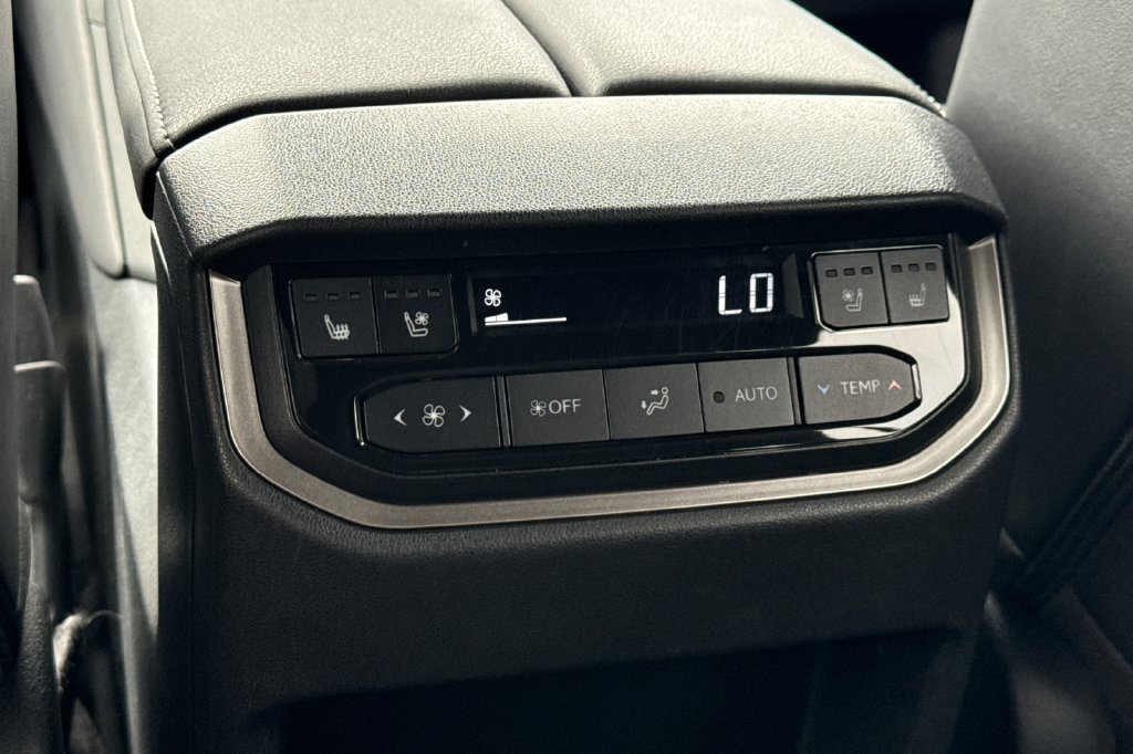 Used 2024 Lexus TX 350 FWD w/ Captains Chair Package image 16
