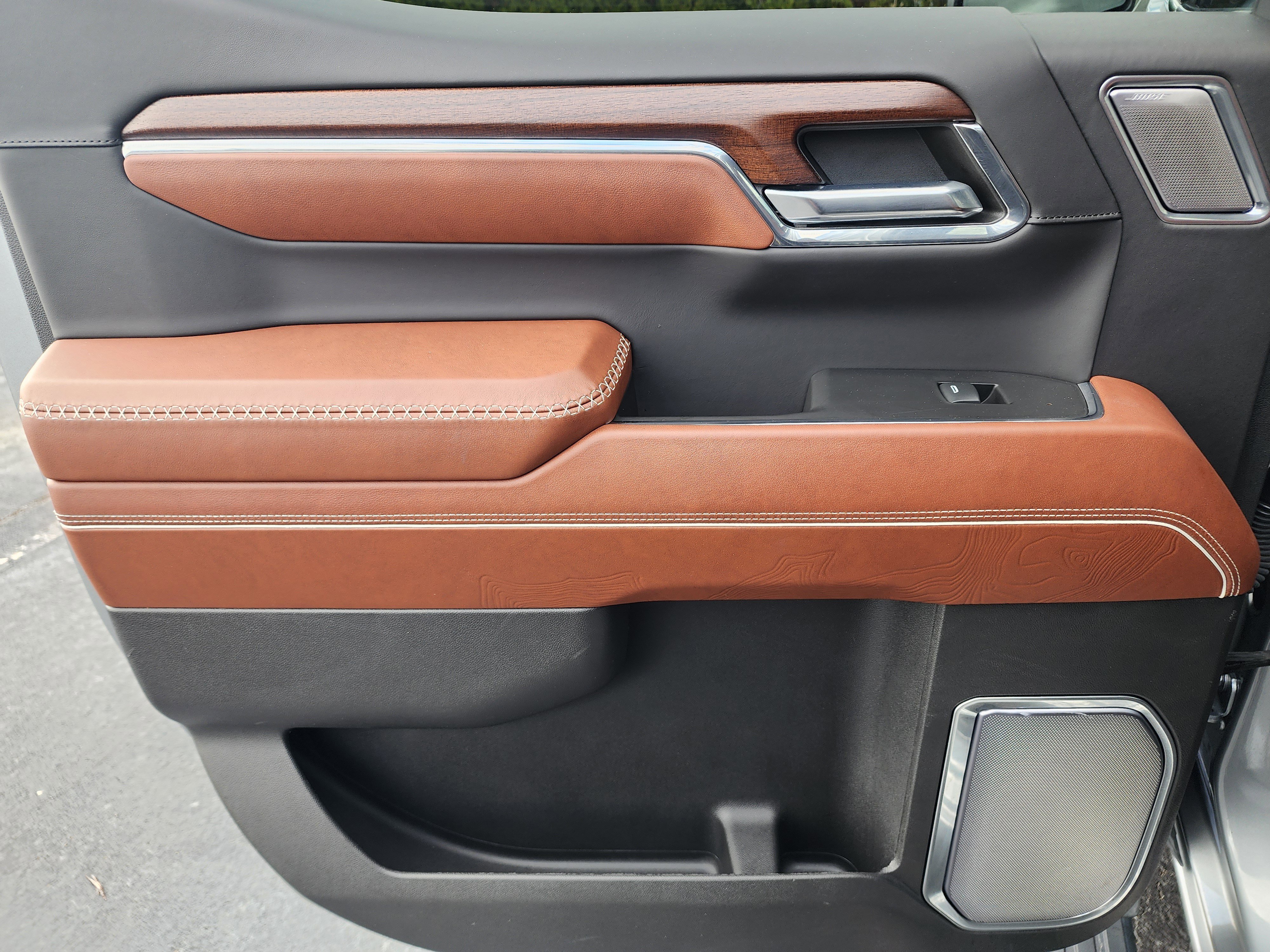 Used 2024 GMC Sierra 1500 Denali Ultimate image 17