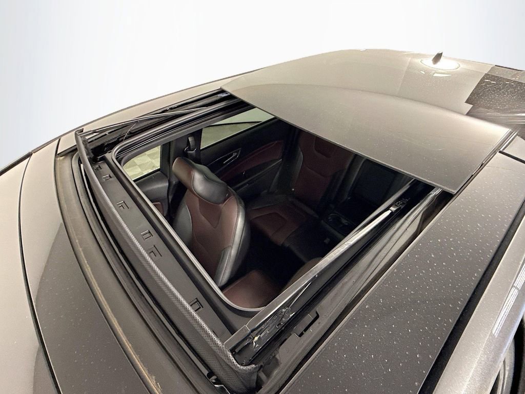 Used 2020 Ford Edge Titanium w/ Equipment Group 301A image 23