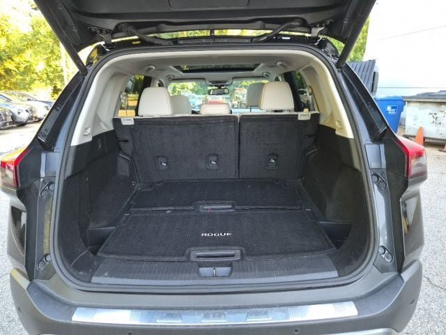 Used 2023 Nissan Rogue SL w/ SL Premium Package AWD/4WD image 9