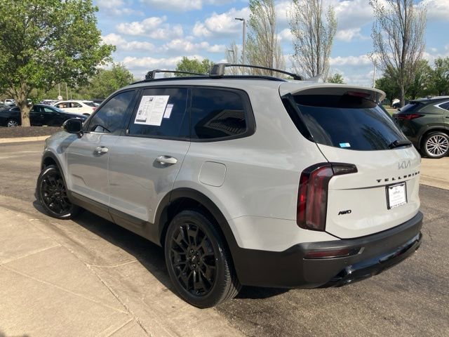 Used 2022 Kia Telluride SX w/ Nightfall Edition Package image 5
