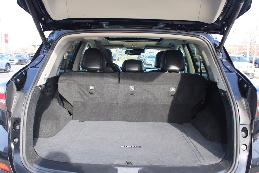 Used 2020 Nissan Murano SL w/ Moonroof Package image 11