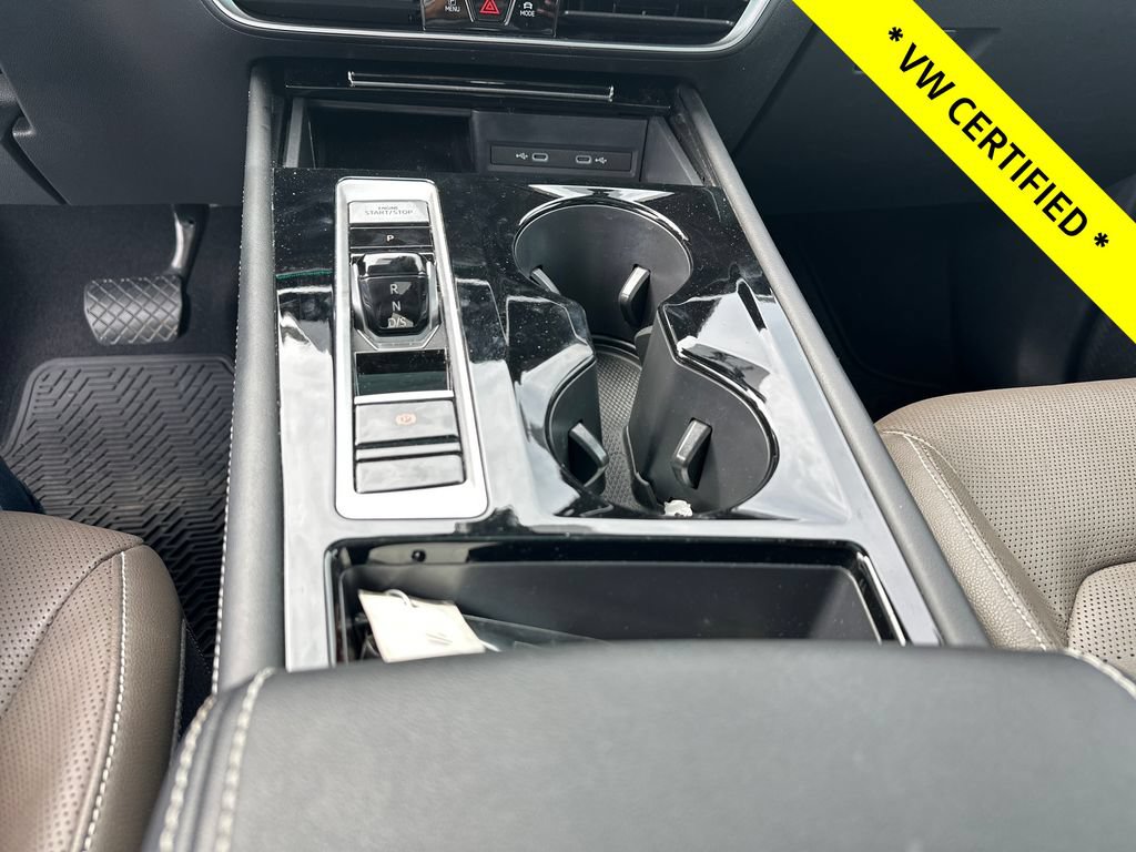 Used 2024 Volkswagen Atlas SEL AWD/4WD image 19