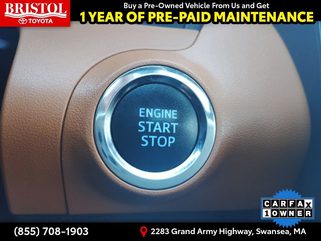 Used 2021 Toyota Avalon Limited image 33