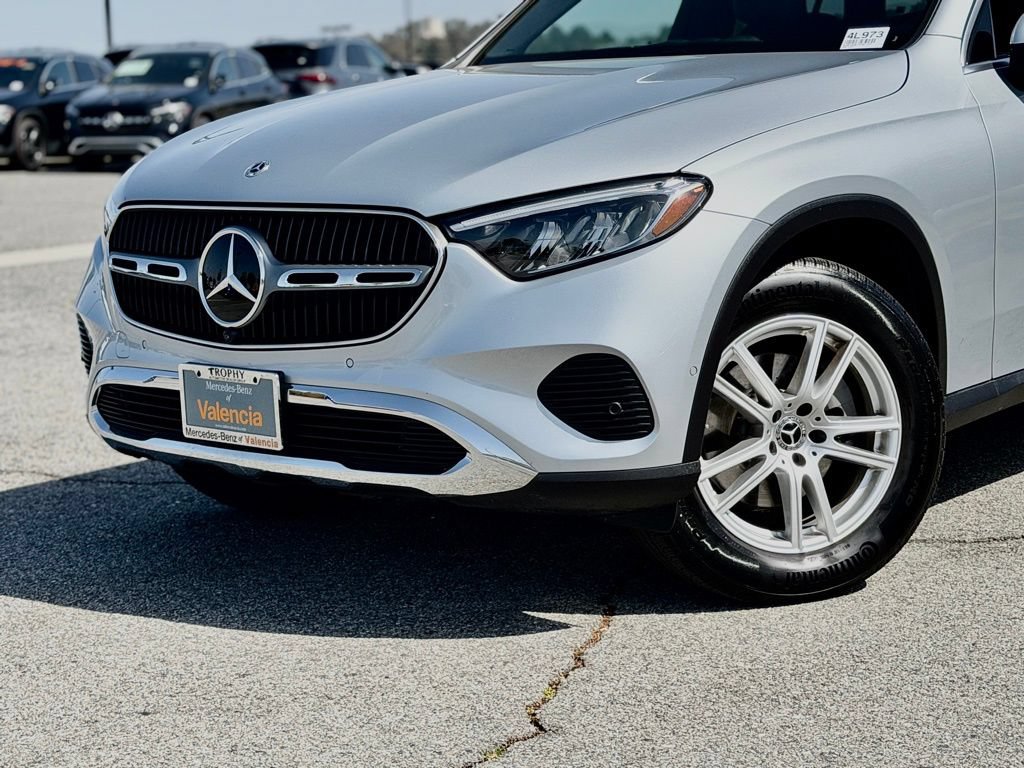 Certified 2026 Mercedes-Benz GLC 300 4MATIC image 3