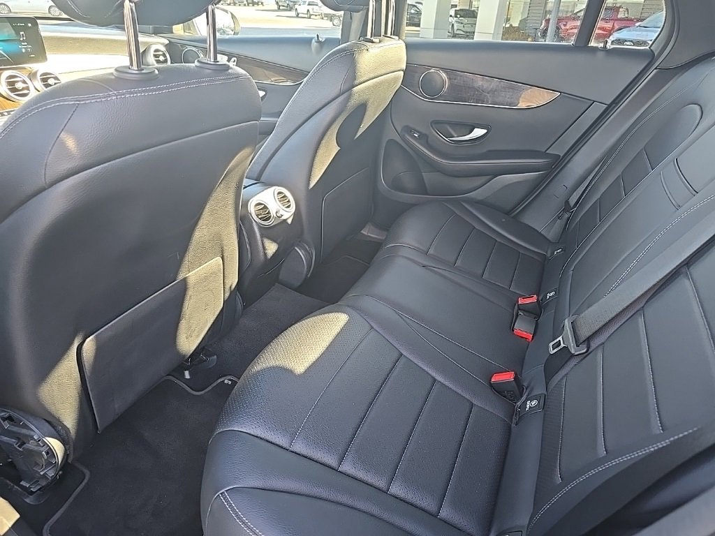 Used 2020 Mercedes-Benz GLC 300 4MATIC image 17