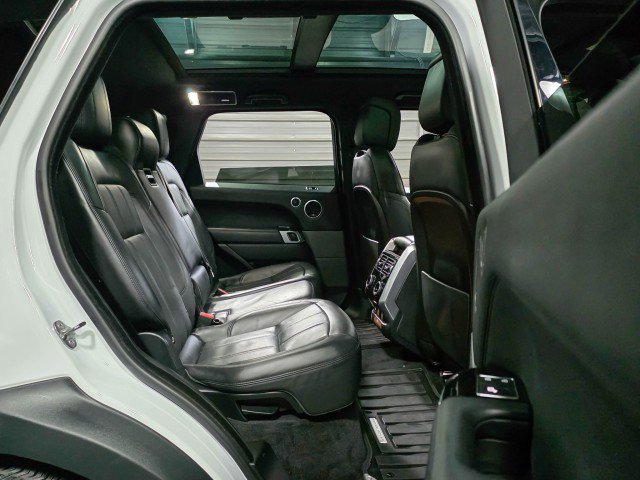 Used 2021 Land Rover Range Rover Sport HSE Silver Edition image 16