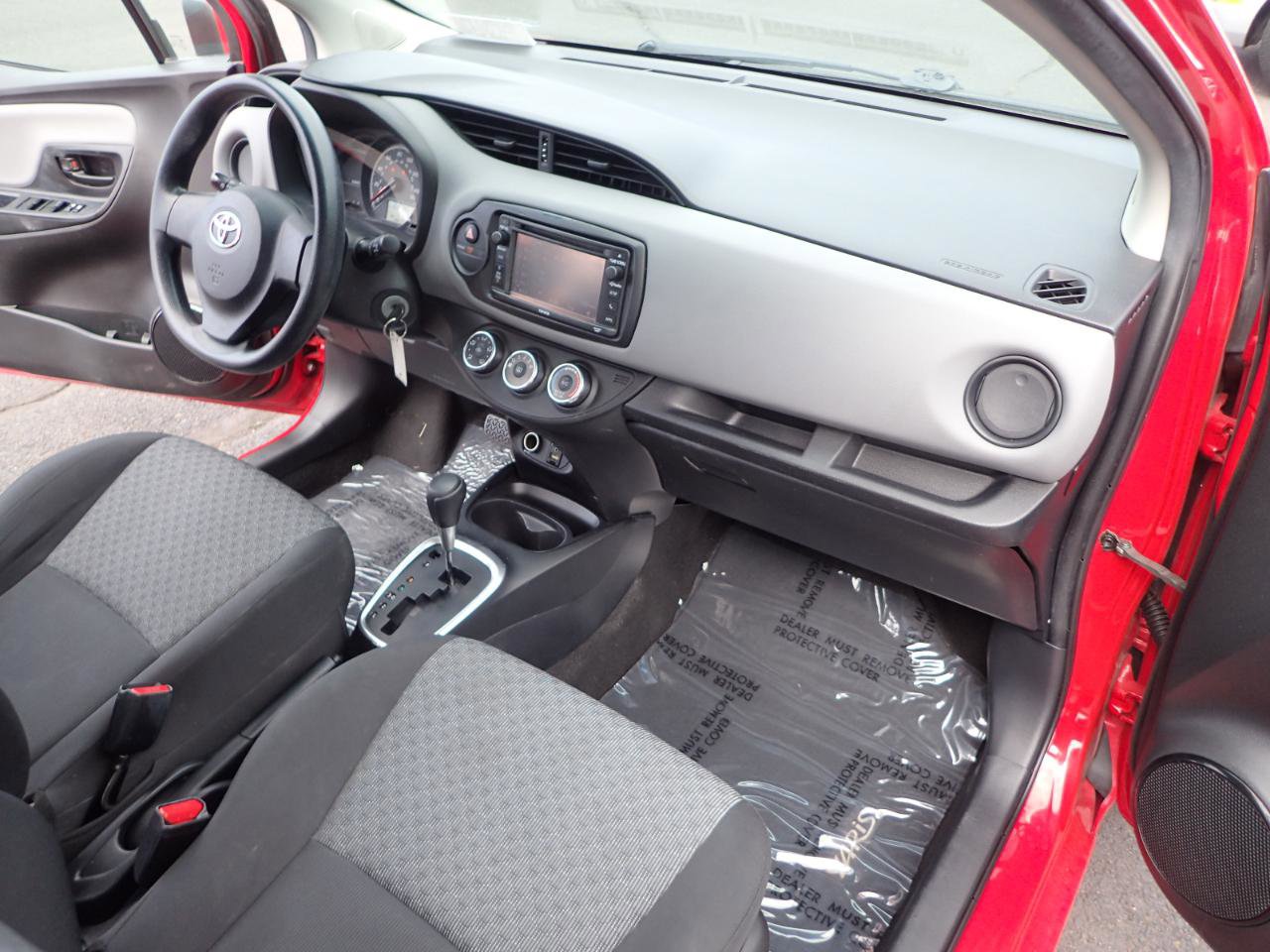 Used 2015 Toyota Yaris L FWD image 13