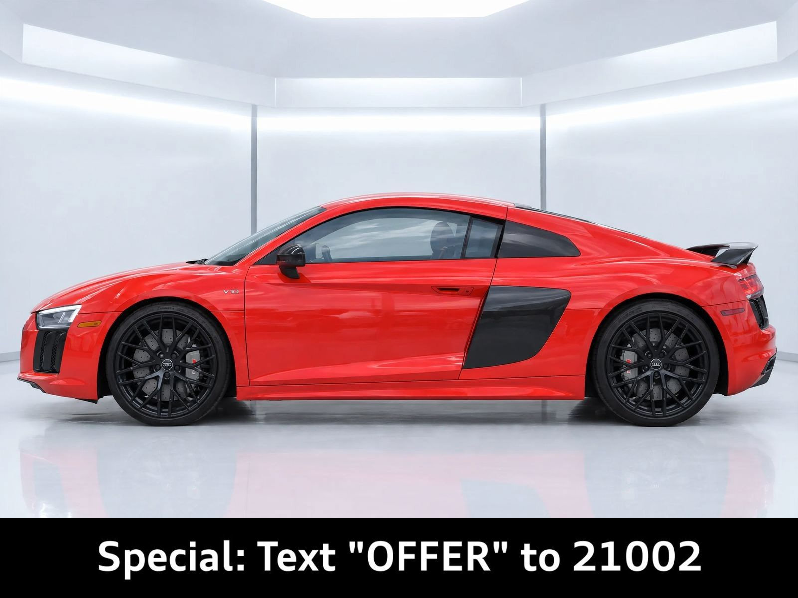 Used 2017 Audi R8 V10 plus AWD/4WD image 2
