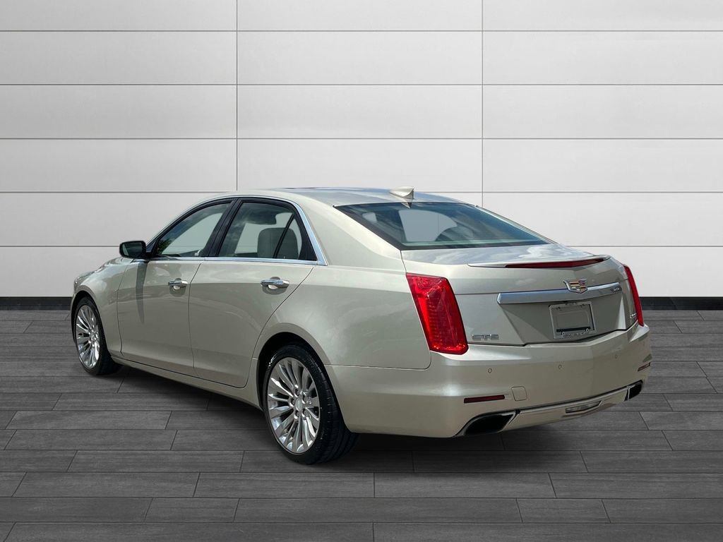 Used 2015 Cadillac CTS Luxury RWD image 3