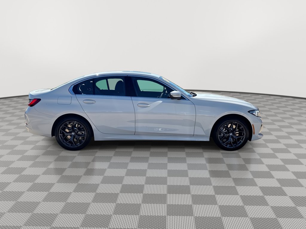 Used 2026 BMW 330i xDrive Sedan AWD/4WD image 13