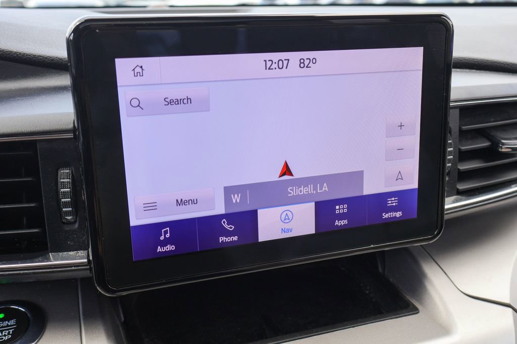 Used 2021 Ford Explorer XLT w/ Equipment Group 202A image 3